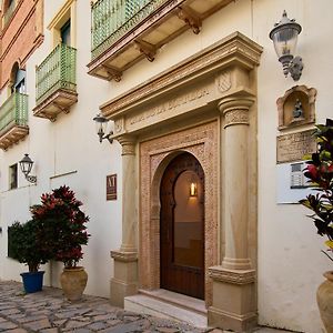 Apartamentos Turisticos Casa De La Borrega